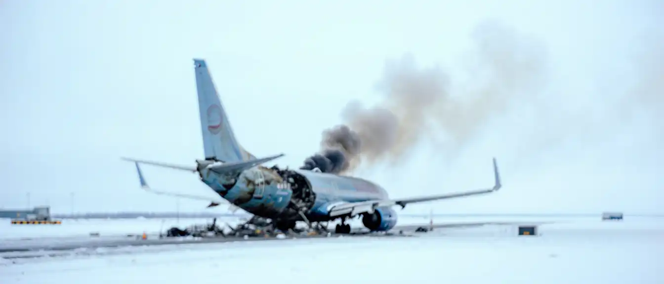 Инцидент в Норильске: грузовой Boeing 737 авиакомпании S7 сошел с полосы